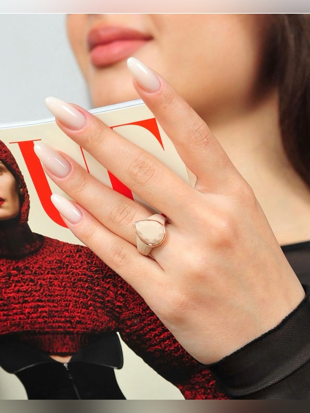 NEW RINFIT Elegant Cream Teardrop Cocktail Ring - SILICONE SZ 6 - Picture 3 of 4